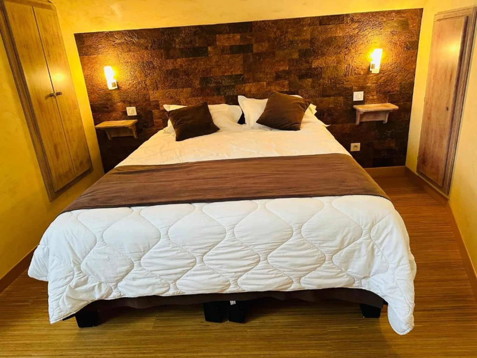 Chambre Sapinière : vue d’ensemble de la chambre
